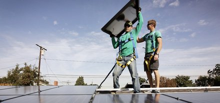 Nevada regulators approve NV Energy, SolarCity grandfathering proposal
